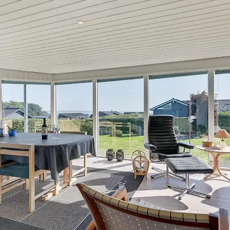 Сasa de vacaciones Awesome In With 2 Bedrooms And Wifi Haderslev