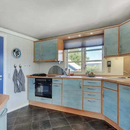 Сasa de vacaciones Awesome In With 2 Bedrooms And Wifi